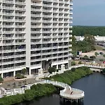 Laketown Wharf #119 By Nautical Properties