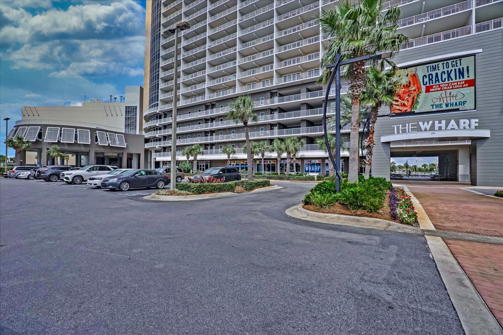 Laketown Wharf #119 By Nautical